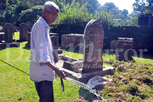 Video: Facelift for British Garrison Cemetery