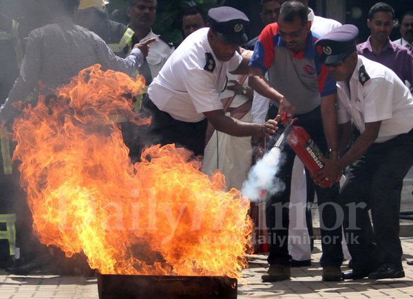 Video: Fire drill and awareness programme in Colombo