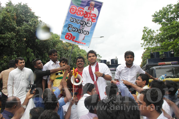 Video: Protest at Parliament