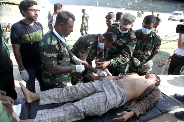 Army relief team in Nepal