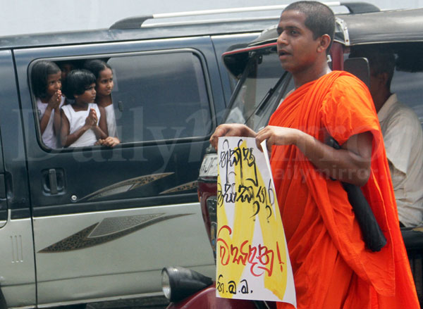 Monks protest against oppression