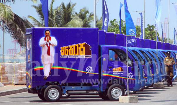 Sathosa lorries carry MR image