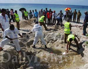 Video: Bodies of Lion Air victims being exhumed