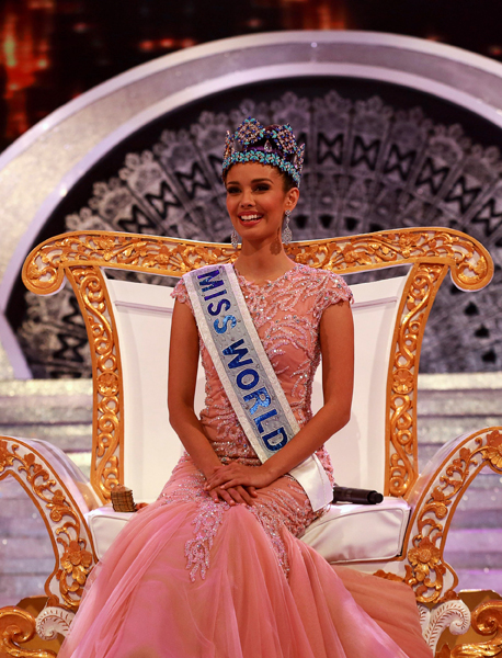 Philippines' first Miss World crown