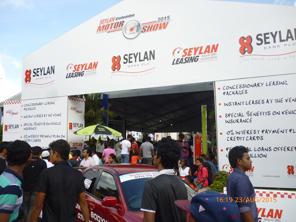 More than 100,000 attend the Seylan Colombo Motor Show