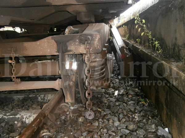 Another train collision in Aluthgama