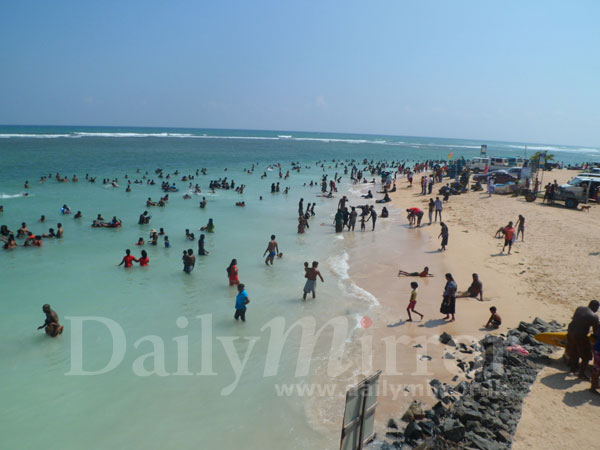 Avurudu at Polhena Beach