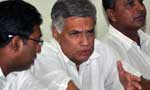 Ranil: Rs.10,000 rise for public servants