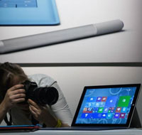 Microsoft's new Surface tablet takes aim at Apple's MacBook
