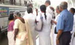 Stranded pilgrims return to the country
