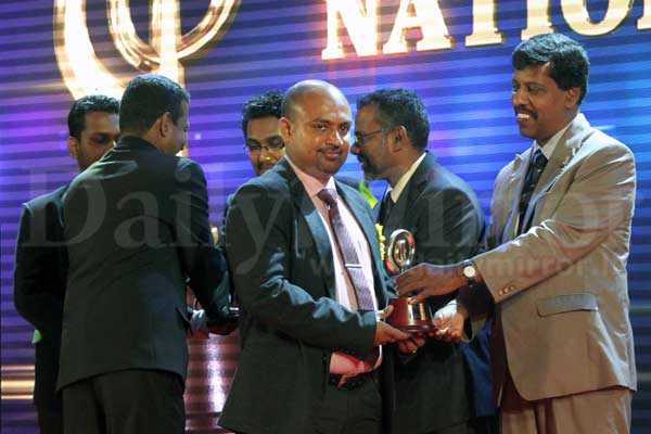 Wijeya Newspapers bags another award