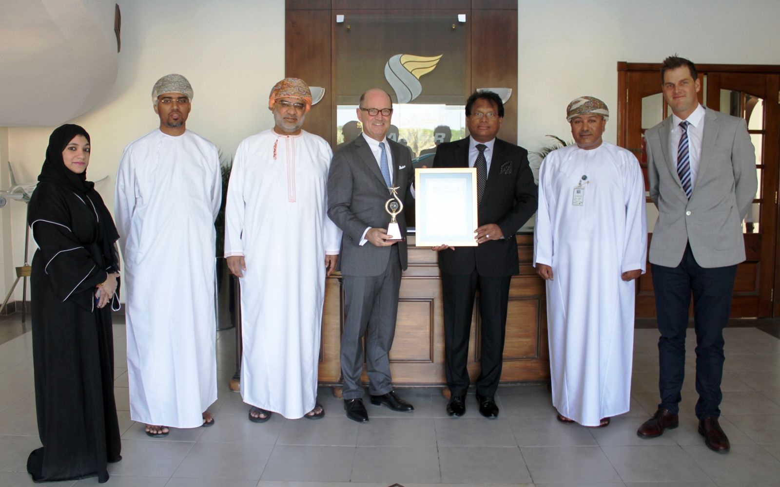 Wings of Oman receives ‘Best In-flight Magazine’ award at  World Marketing Congress