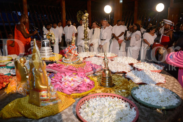 Vesak at Gangaramaya