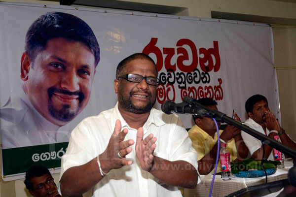 Ruwan on campaign trail in Nittambuwa