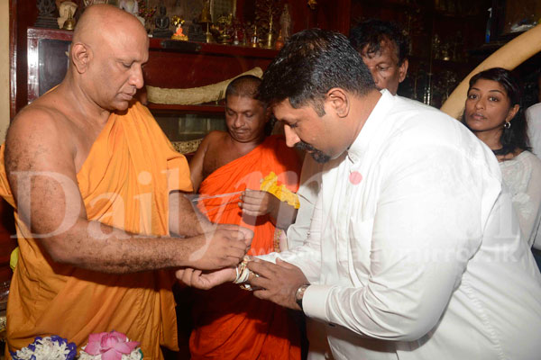 Ruwan receives blessings