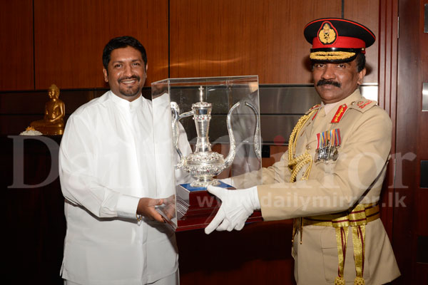 State Minister of Defence meets Army Heads