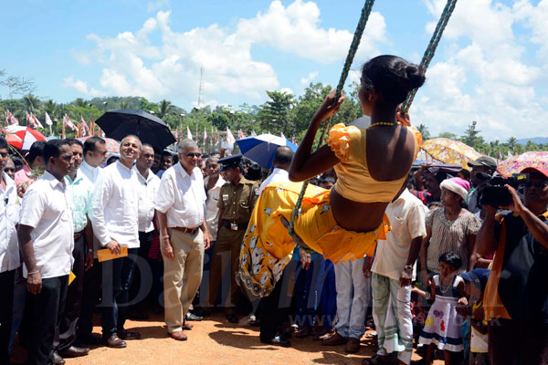 PM attends New Year festival