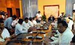 Tense situation at Cabinet meeting on Avant-Garde