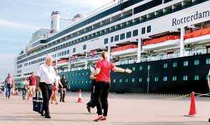 Rotterdam cruise liner calls at H’tota port 