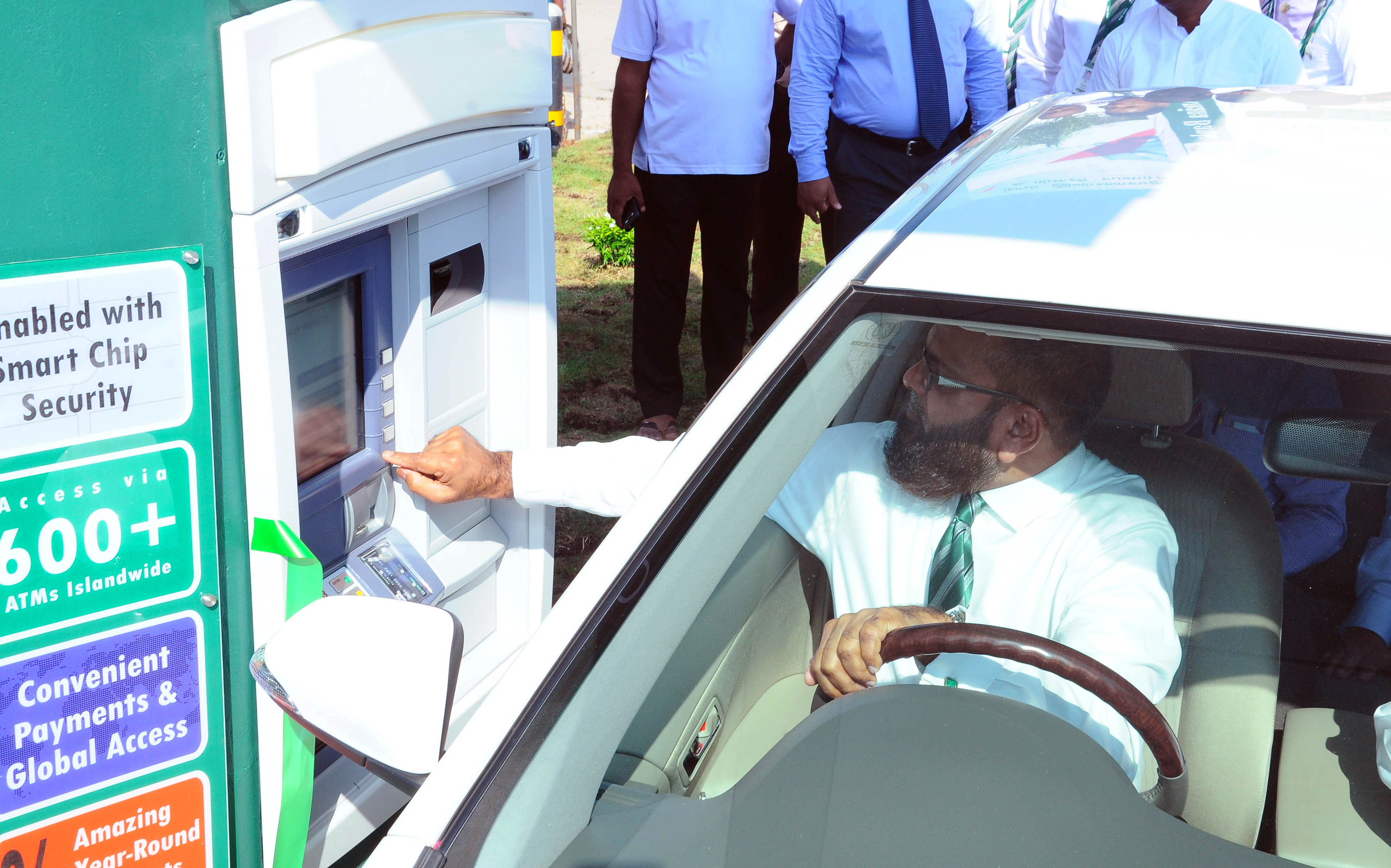 Amãna Bank enables First Drive Through ATM in Eastern Province