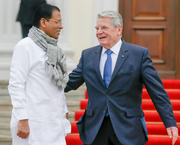 President Sirisena calls on German President