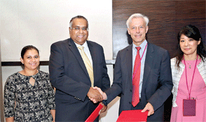 Ceylon Chamber signs MOU with Zurich-based Swiss-Asian Chamber