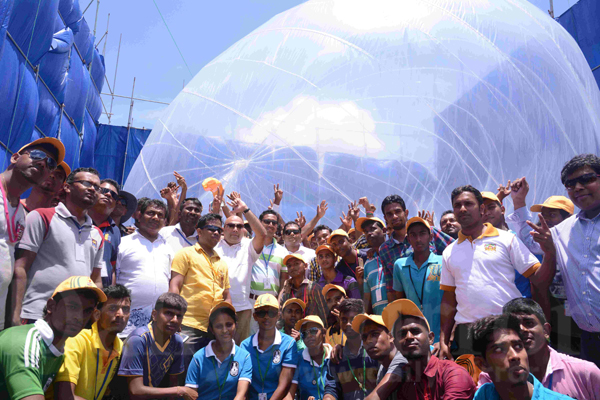 Harin with a Google loon balloon