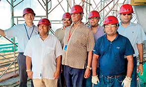 Tourism Minister visits Lotus Tower construction site