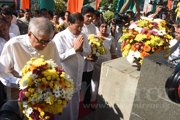 President, PM at Premadasa commemoration 