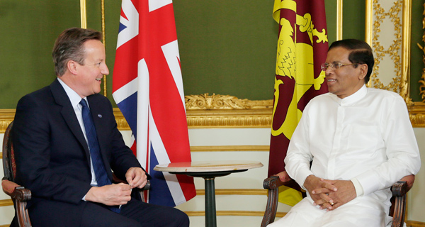 David Cameron calls on President