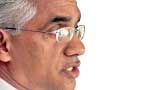 Former Chairman  and CEO of SriLankan had no airline experience whatsoever” -Eran