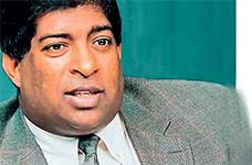 FinMin banks on good governance to boost FDI