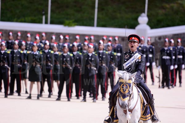 Army cadets graduate