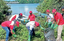 AIA Sri Lanka cleans beach to ‘Go Green’ in 2016