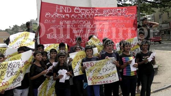 Protest march by SLIATE students in Kandy