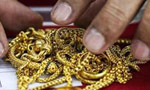 Bangladeshi national arrested with 1.151 Kg gold
