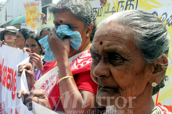 Video: Release political prisoners!  