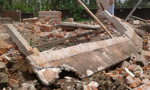 Salawa: Man killed by concrete beam