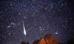 Meteor showers across Sri Lankan sky 