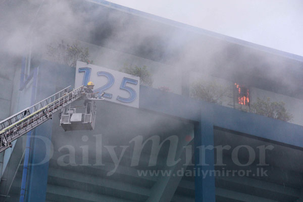 Musaeus College auditorium on fire