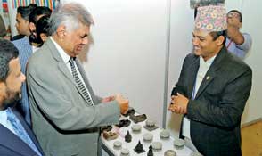 Govt. will revive crafts sector with new technology: PM