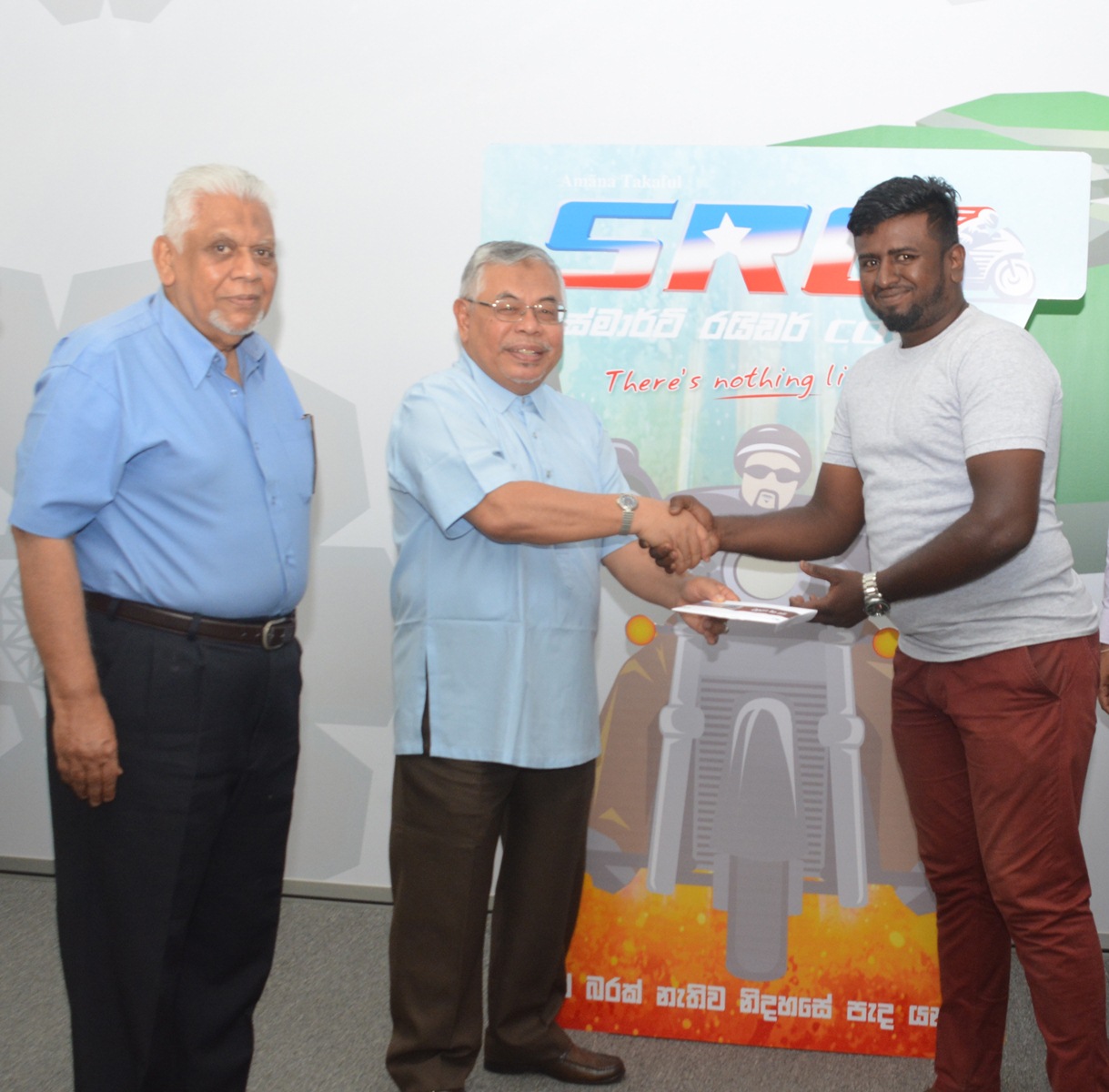 Amãna Takaful Insurance Launches Compelling Insurance Scheme for Tuk Tuk Drivers