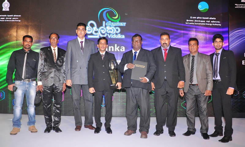 Maxtherm Lanka wins Gold Flame at National Energy Efficiency Awards 2016