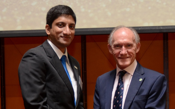 The University of Nottingham Malaysia Campus awards its ‘Alumnus of the year’ award 2016 to Sri Lank