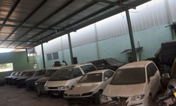 Illegal vehicle assembly complex raided: 54 vehicles found