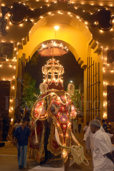 Kelaniya Duruthu Maha Perahera