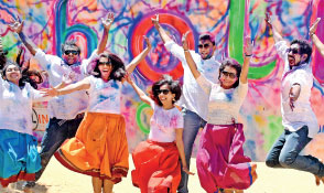 Holi enthusiasm grips Colombo