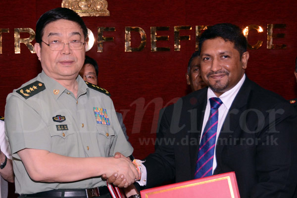 Chinese Defence Minister calls on SL counterpart