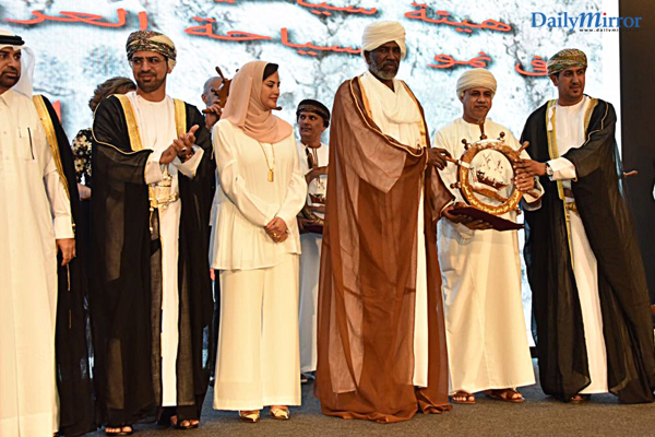 Oman Air wins the “Best Arab Air Carrier supporting Arab Tourism” Award