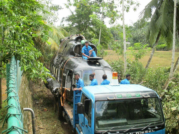 Damaged Mi-17 taken to Koggala